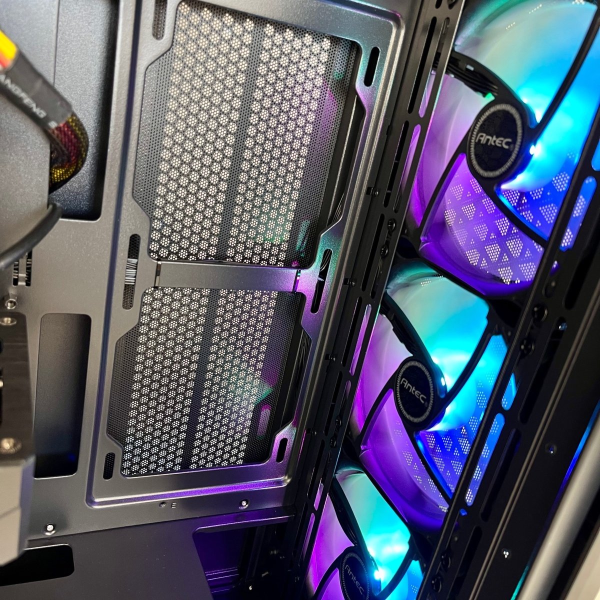 I Gaming Computer | Ryzen 5 7600 | RTX 4060/4070 | SageBlaze Red - I Gaming Computer | Australia Wide Shipping | Buy now, Pay Later with Afterpay, Klarna, Zip, Latitude & Paypal